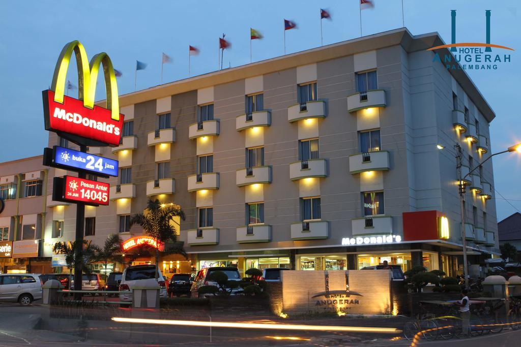 Hotel Anugerah Palembang Exterior foto